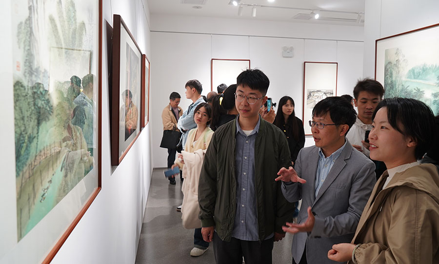 “画里新村”乡村振兴主题美术作品展在南宁书画院开幕-新华网