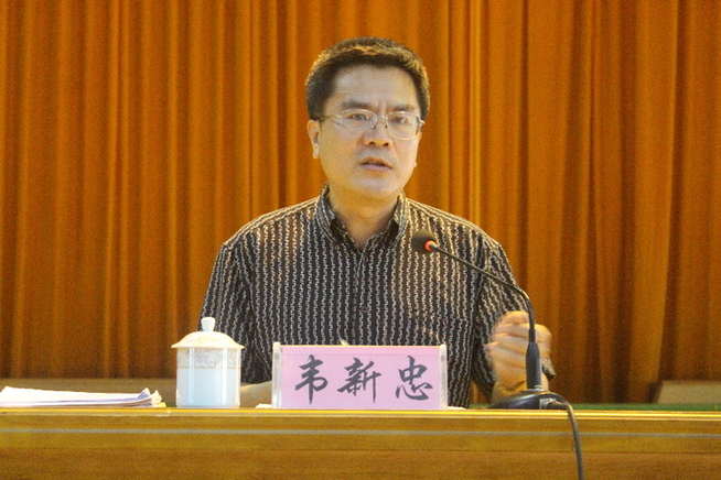 自治区绩效考评办领导到平南县举办管理工作