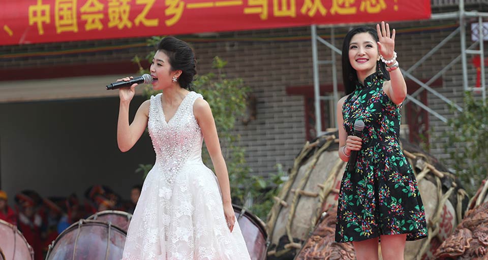 范维、阴语含演唱《知道不知道》