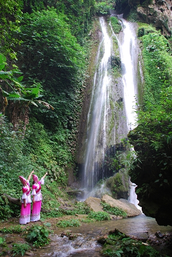 新华网专题:2015天峨红水河文化旅游节
