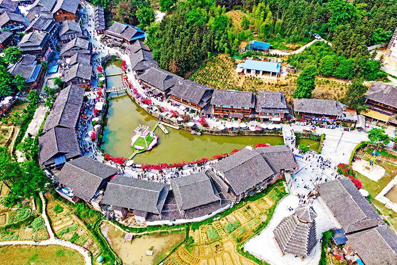 融水：苗家风情引客来