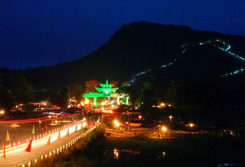 新华网-田阳县网站