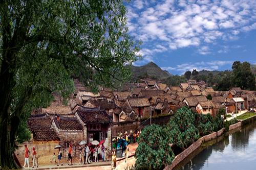 新华网-灵山县网站