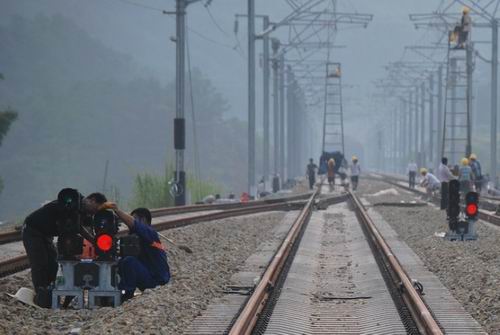 南广铁路藤县段铁道信号灯测试